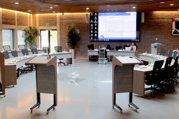 New council chamber Heerhugowaard in use