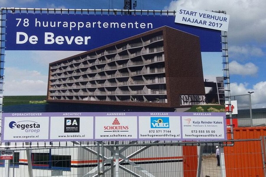 Eerste paal appartementengebouw De Bever